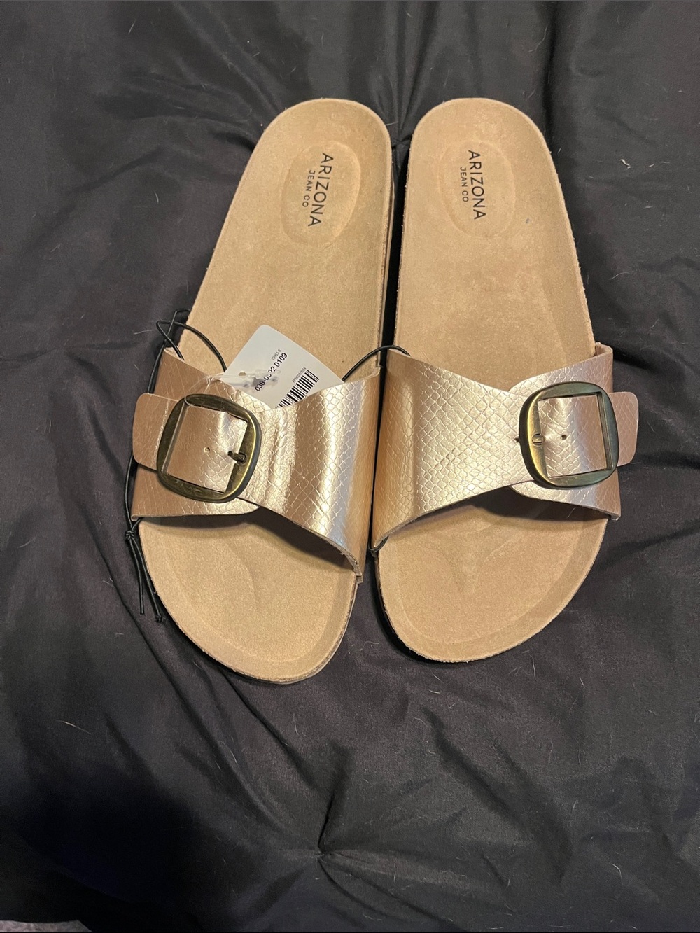 Arizona Jean Company Metallic Rose Gold Single Buckle Slide Sandals